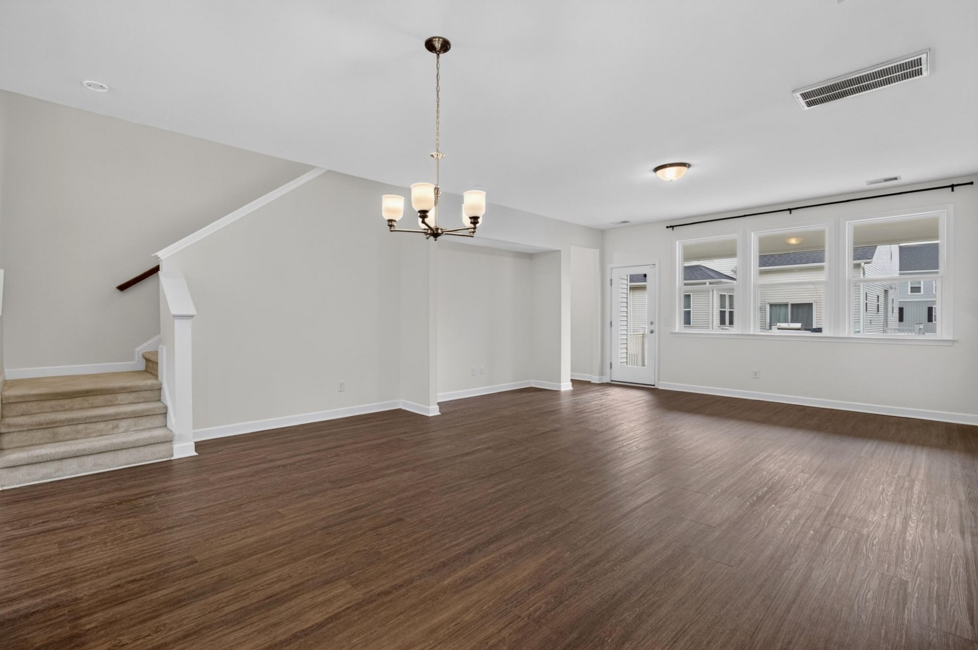 544 Mclernon Trace Photo 15