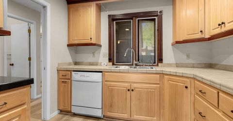 1974 S Villa Way, Reno, NV 89509 Photo