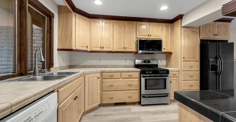 1974 S Villa Way, Reno, NV 89509 Photo