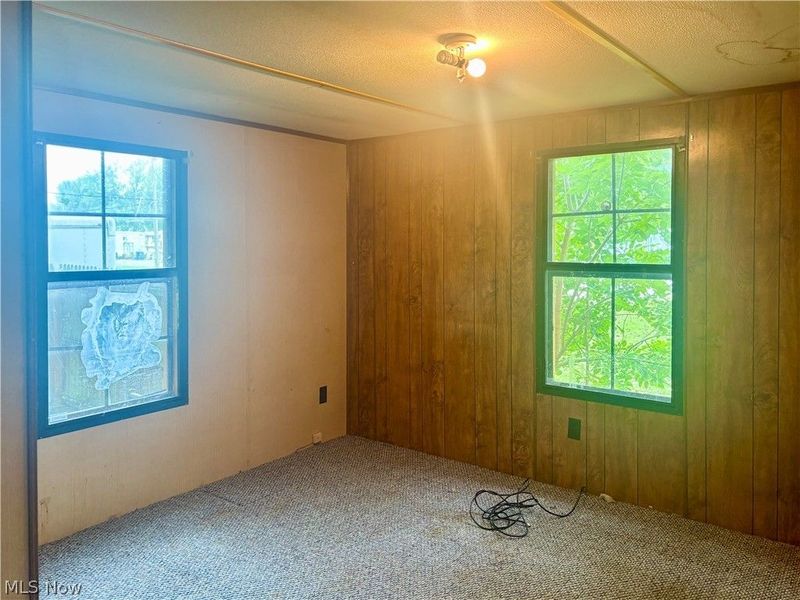 1879 Difford Drive, Niles, OH 44446 Photo 14