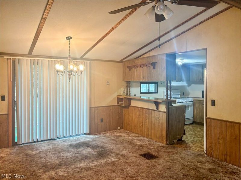 1879 Difford Drive, Niles, OH 44446 Photo 3