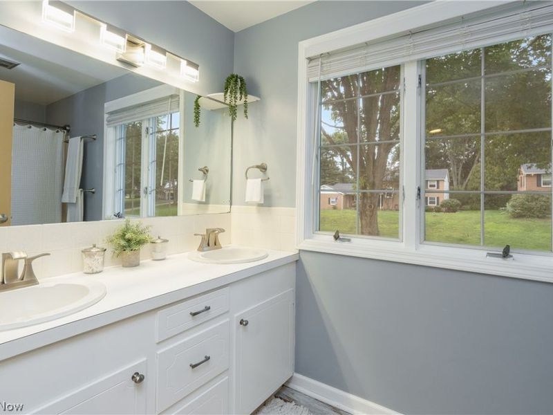 1424 Stonington Road NW, North Canton, OH 44720 Photo 31