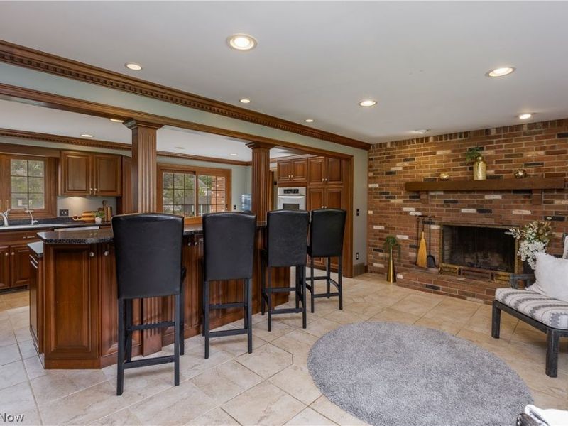 1424 Stonington Road NW, North Canton, OH 44720 Photo 6