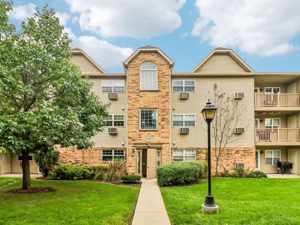 1443 Spring Brook Court , Unit 2A, Round Lake Beach, IL 60073