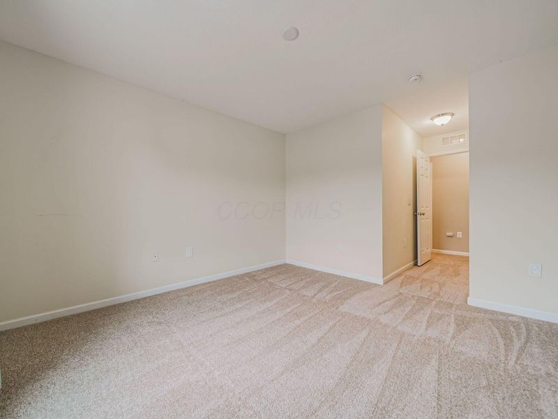8447 Varden Court, Unit 1301, Blacklick, OH 43004 Photo 16