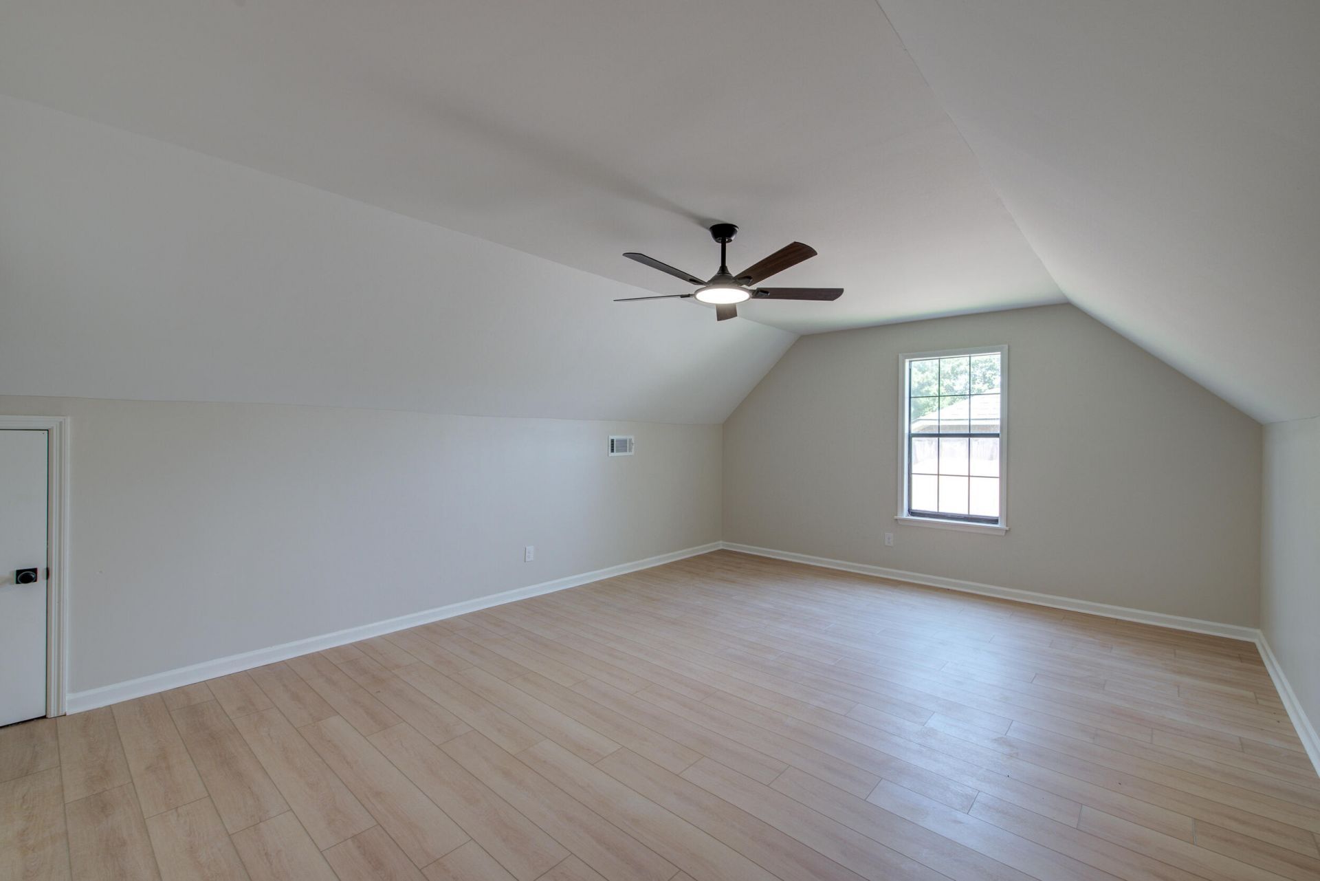 1303 Sand Pine Road Photo 20
