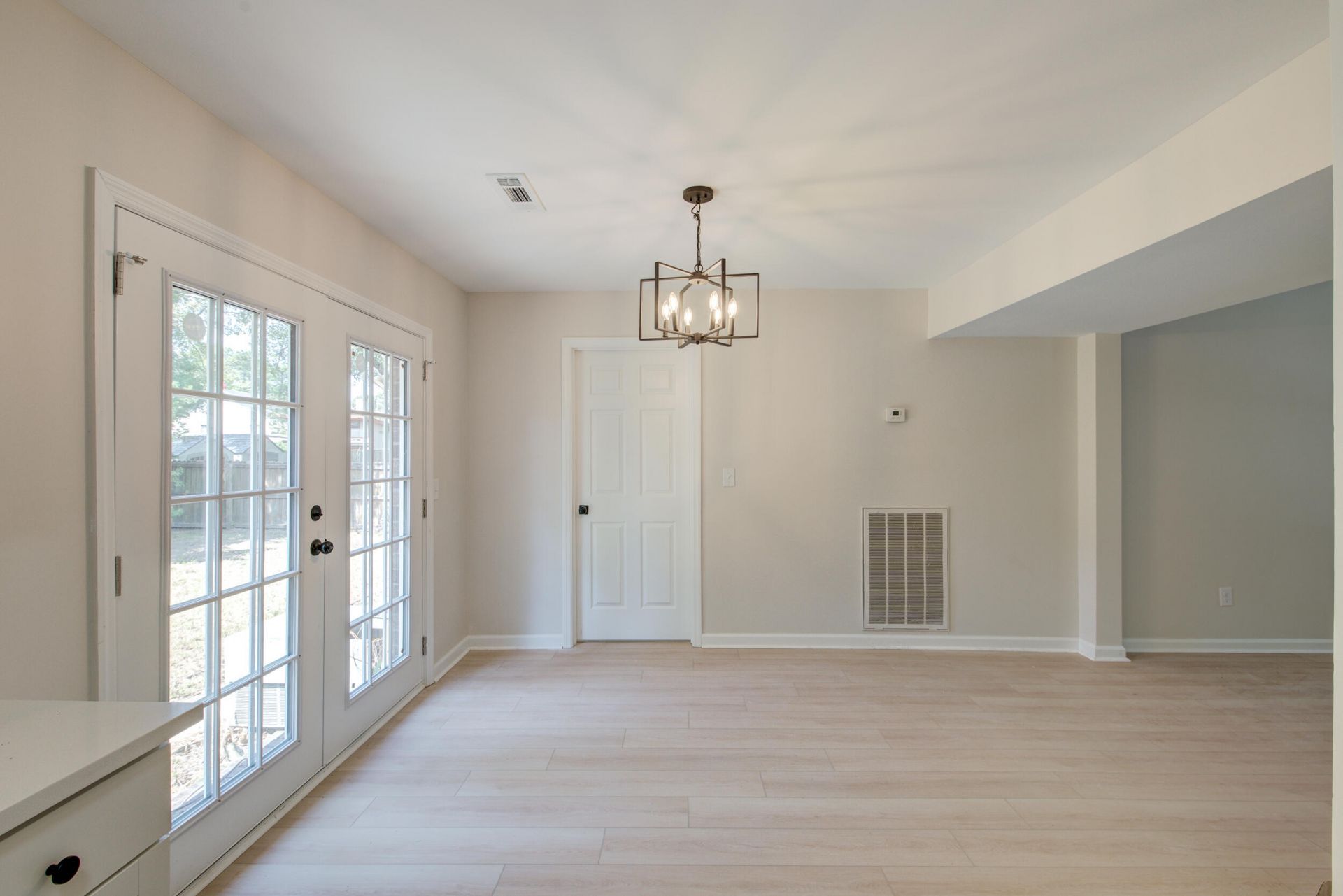 1303 Sand Pine Road Photo 32