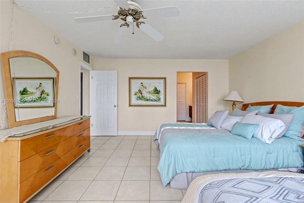 1825 S Ocean Dr , Unit 609, Hallandale Beach, FL 33009 Photo