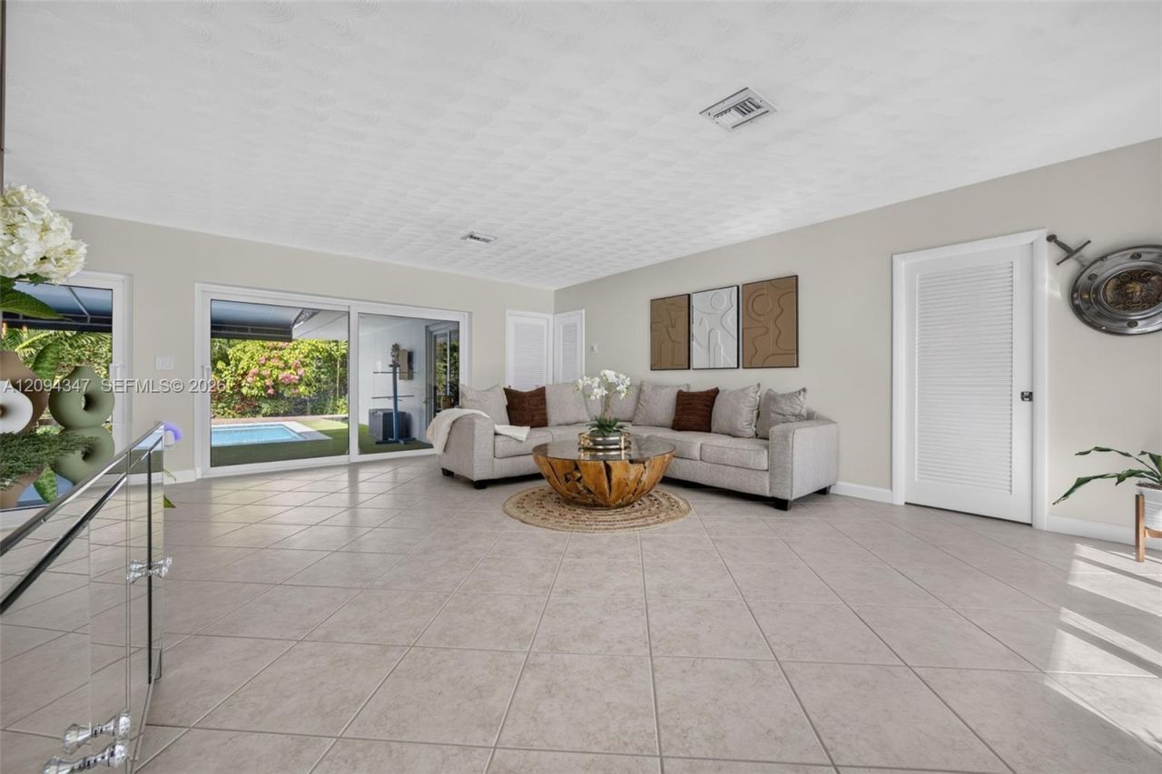 6000 SW 94th Pl, Miami, FL 33173 Photo