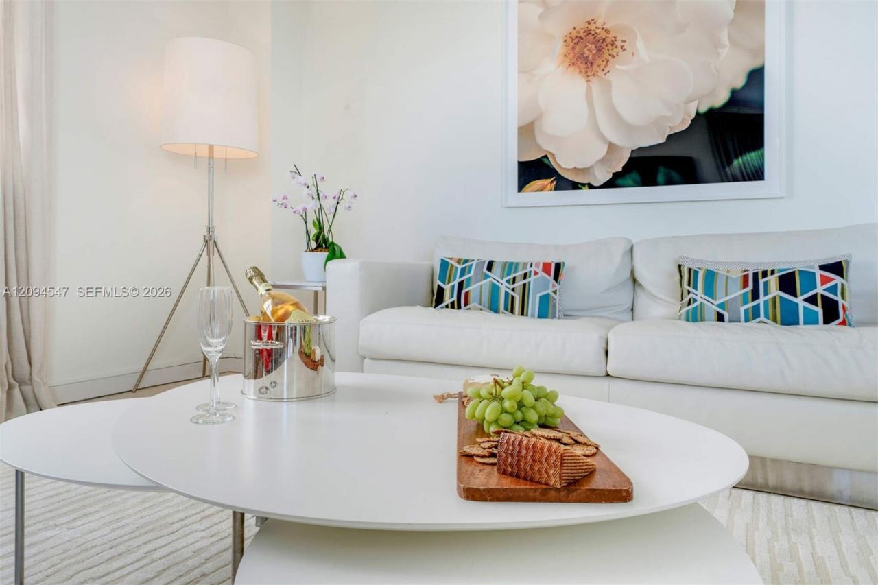 5 Island Ave , Unit 3C, Miami Beach, FL 33139 Photo