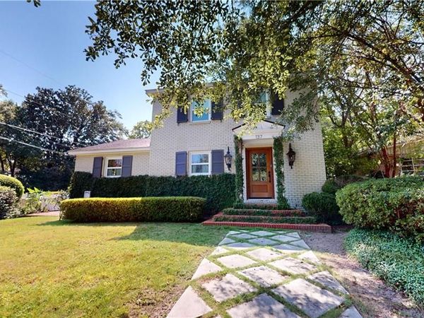 137 Batre Lane, Mobile, AL 36608