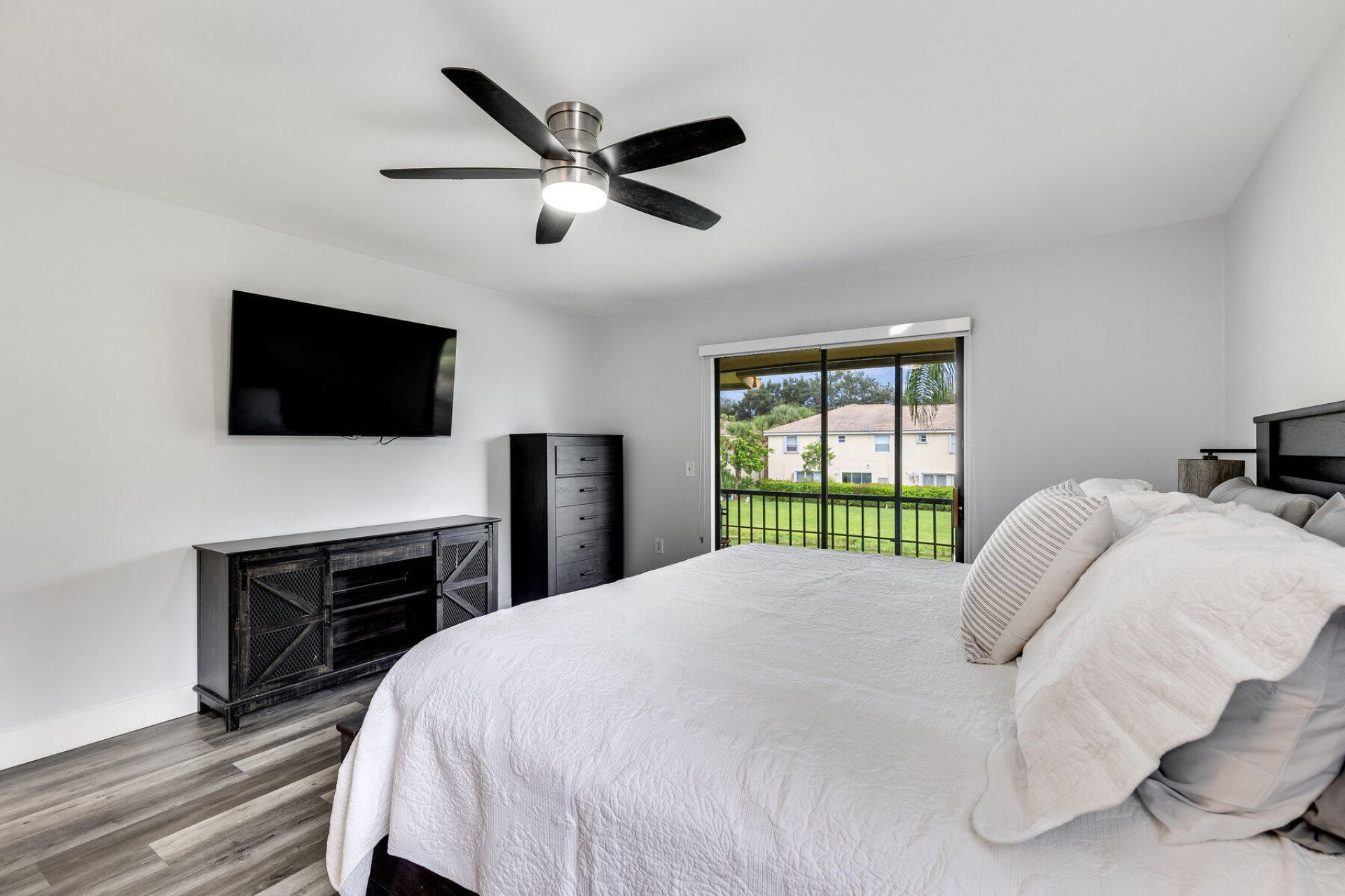 13155 Chadwick Court, Unit 19, Wellington, FL 33414 Photo