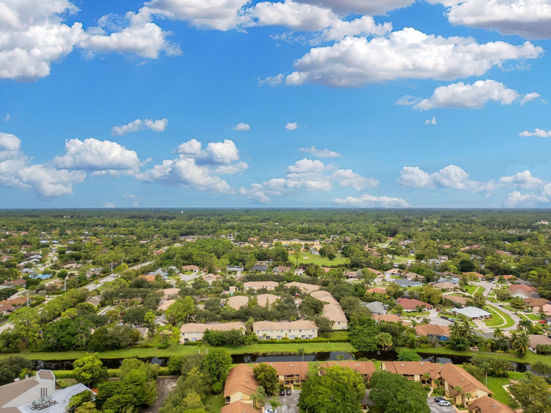 13155 Chadwick Court, Unit 19, Wellington, FL 33414 Photo