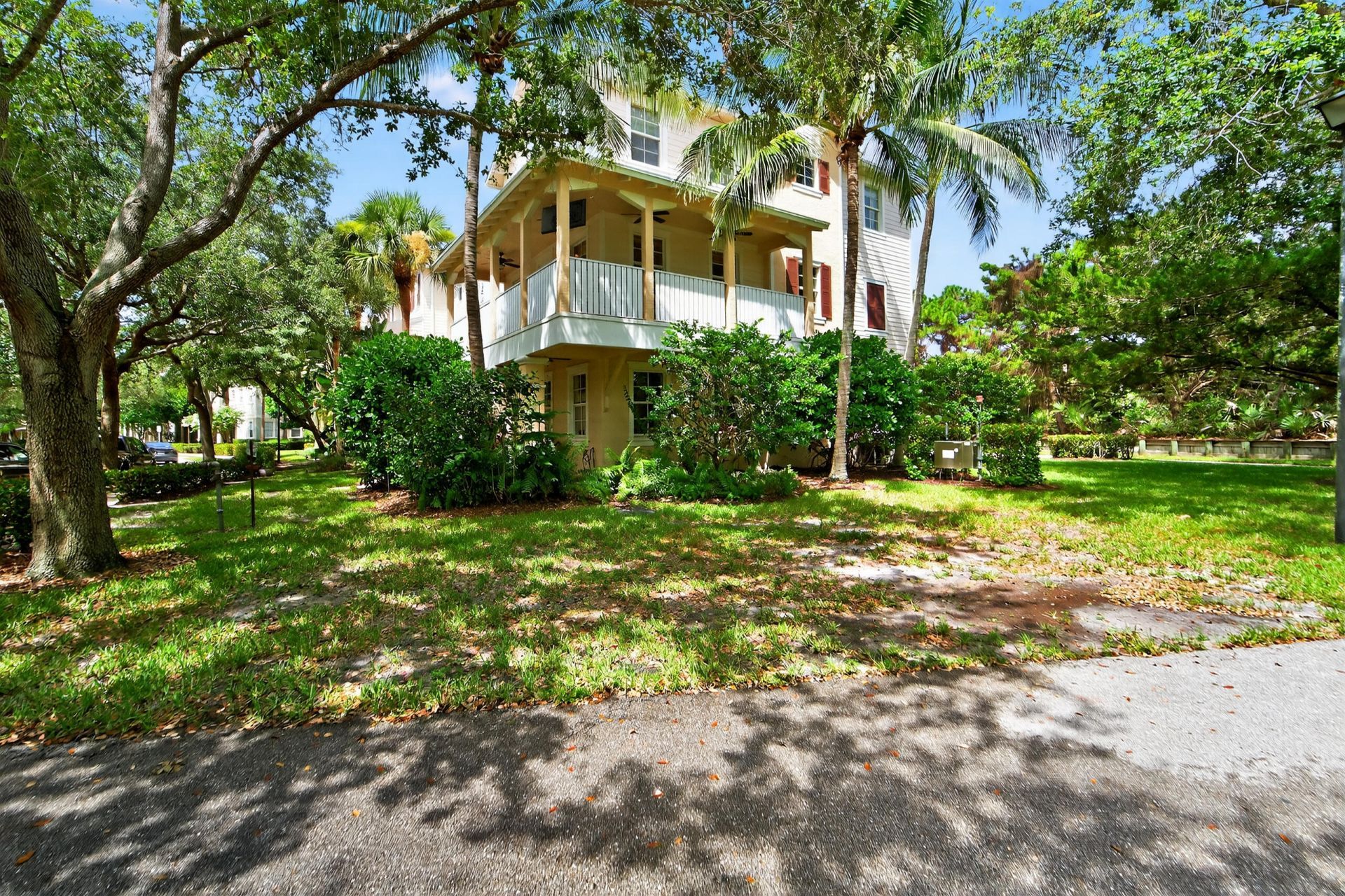 297 E Bay Cedar Circle, Jupiter, FL 33458 Photo