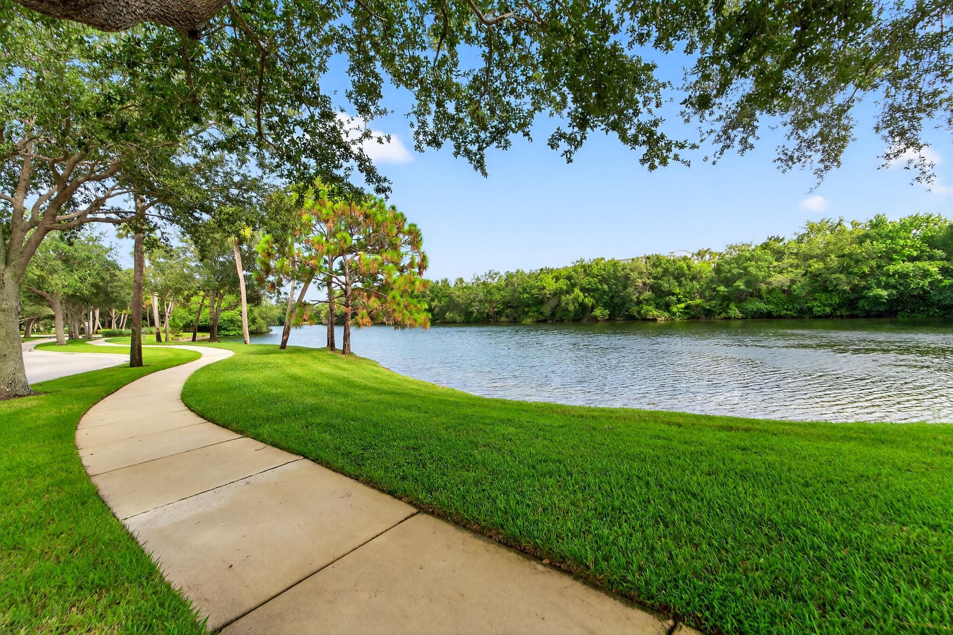 297 E Bay Cedar Circle, Jupiter, FL 33458 Photo