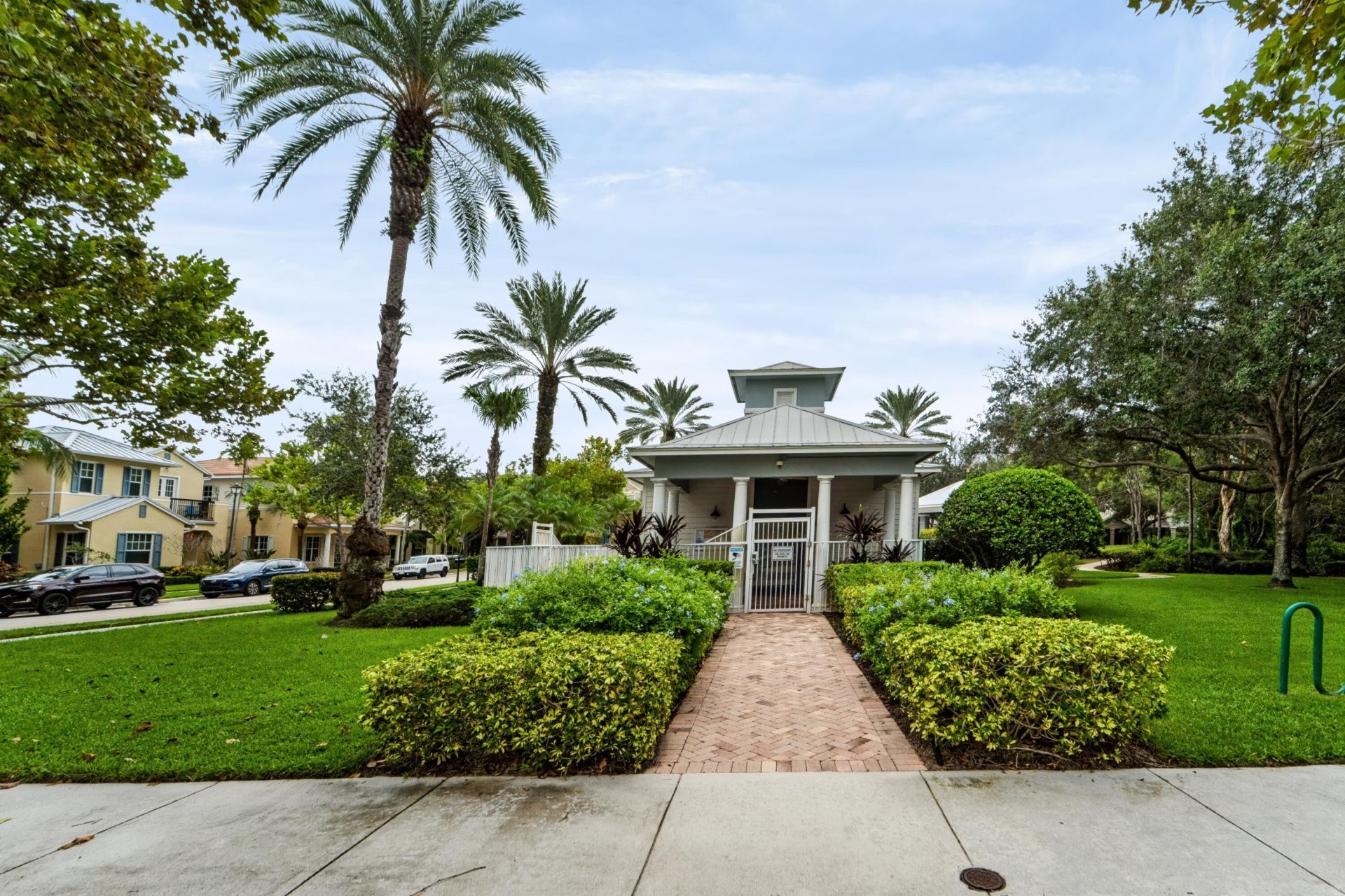 297 E Bay Cedar Circle, Jupiter, FL 33458 Photo