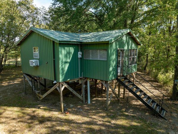 1806 Woodruff 135, Augusta, AR 72006