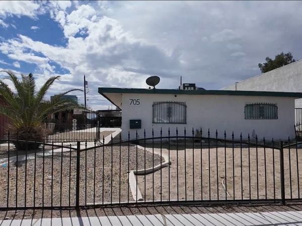 705 Morgan Avenue , Las Vegas, NV 89106