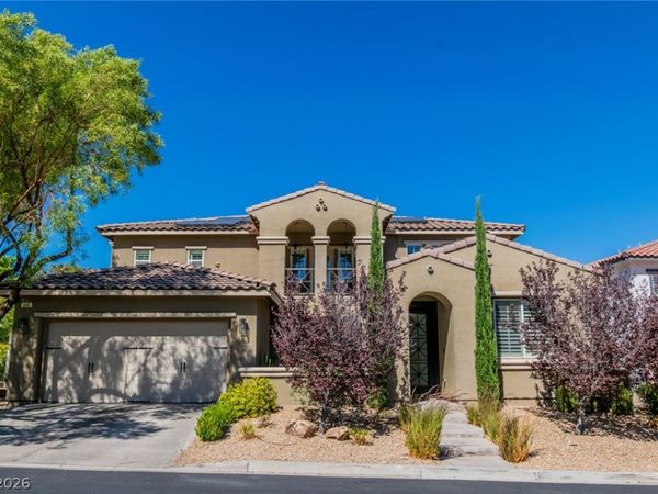 896 Las Palomas Drive , Las Vegas, NV 89138