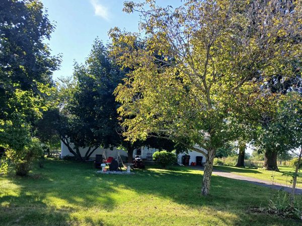 13465 Dunlap Road, La Salle, MI 48145