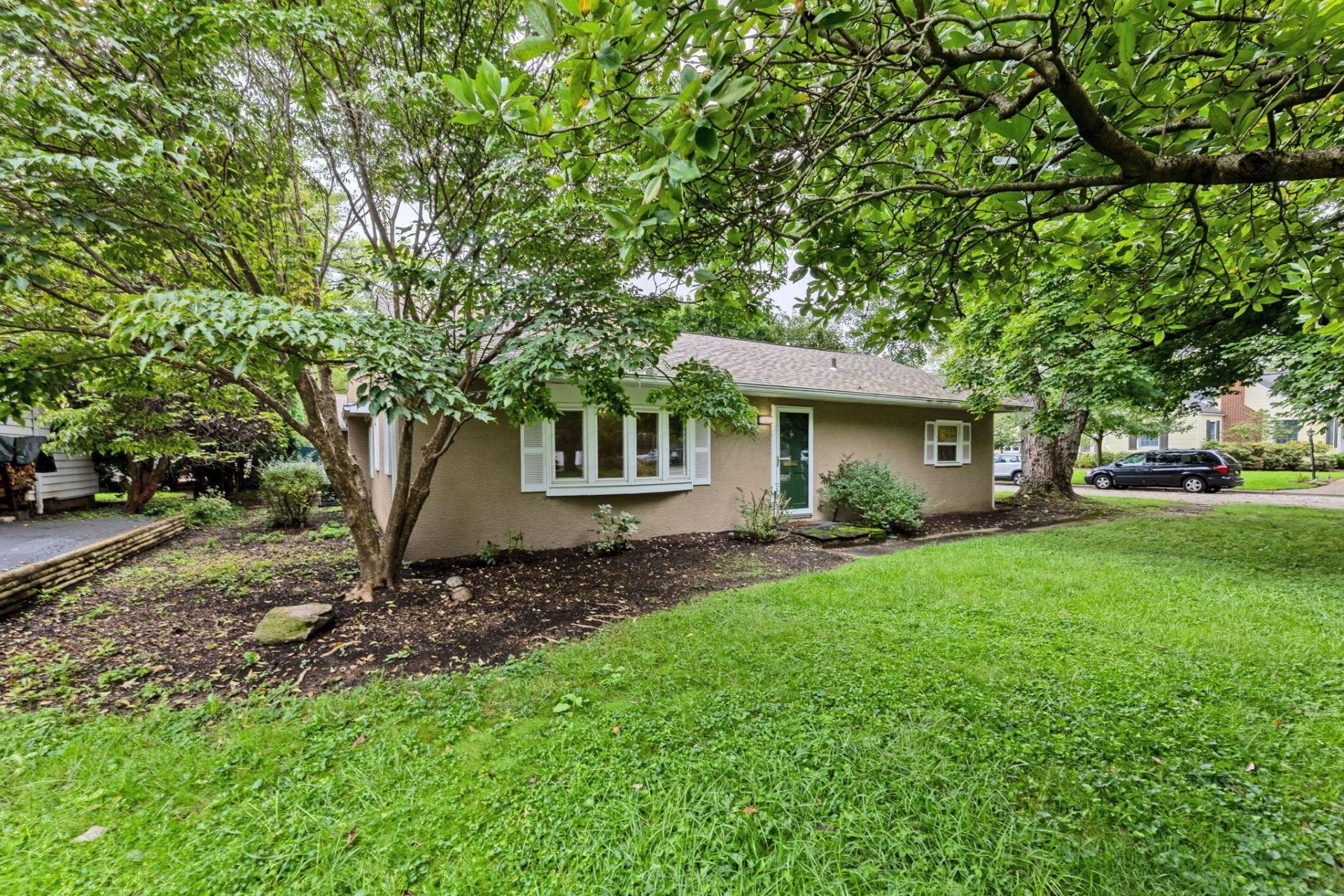 319 W South Street, Worthington, OH 43085 Main Photo
