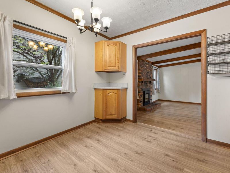 319 W South Street , Worthington, OH 43085 Photo 10