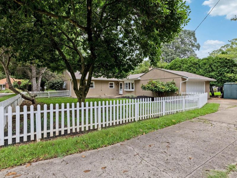 319 W South Street , Worthington, OH 43085 Photo 25