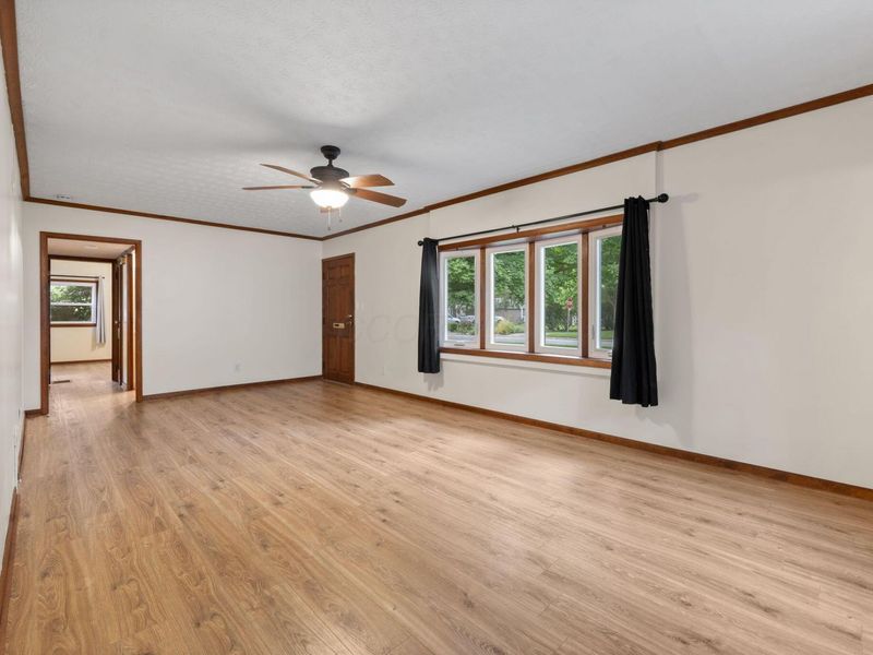 319 W South Street , Worthington, OH 43085 Photo 6