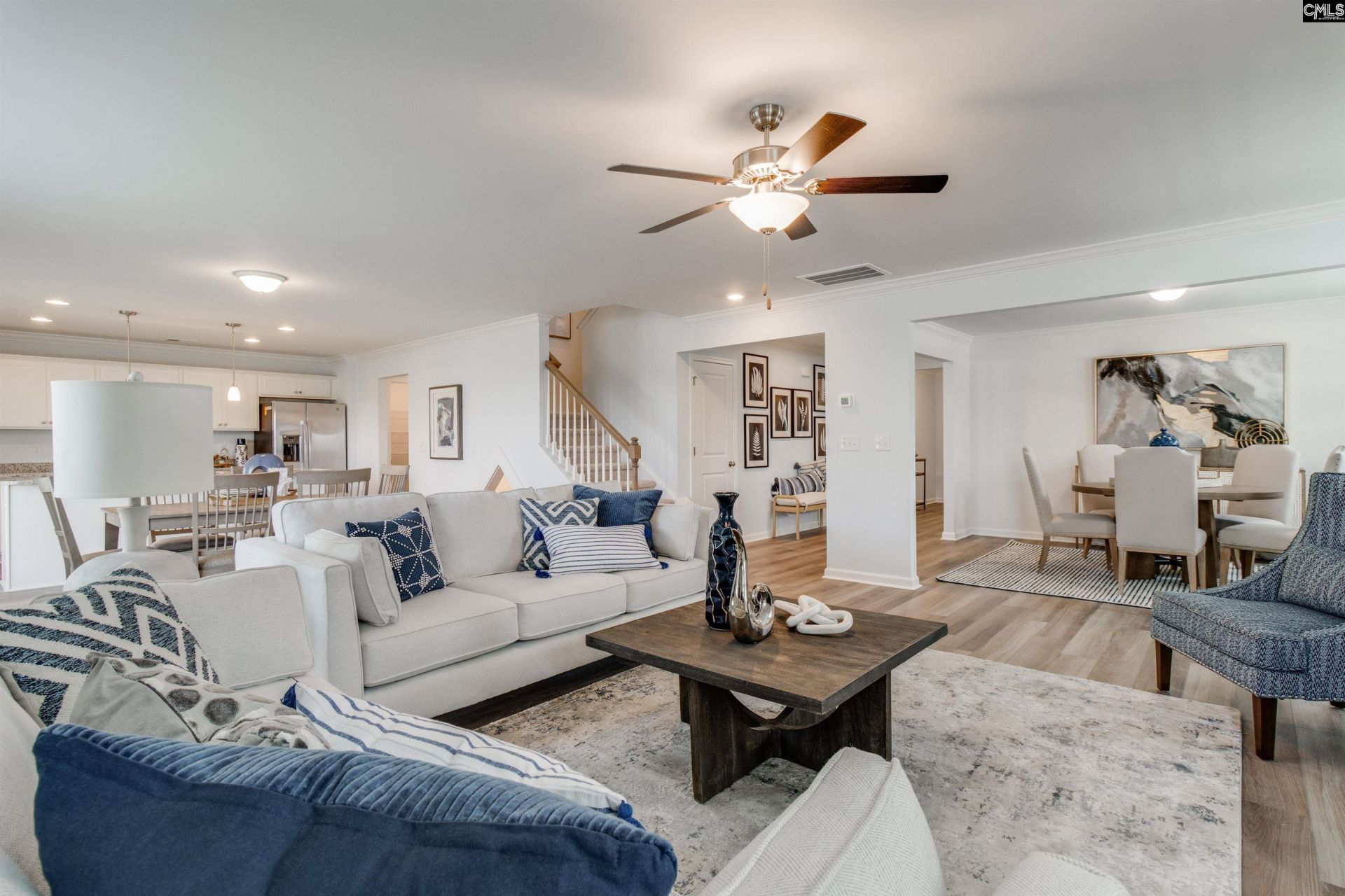 200 Dennington Drive  Photo 16