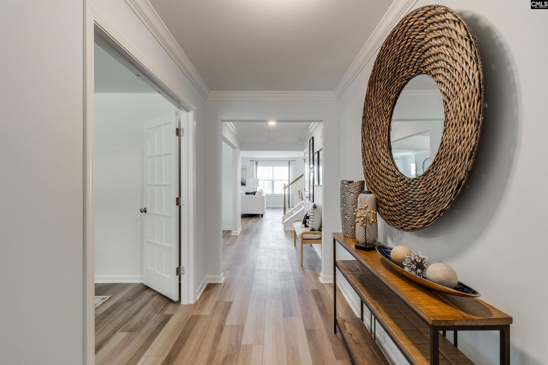 200 Dennington Drive  Photo 4