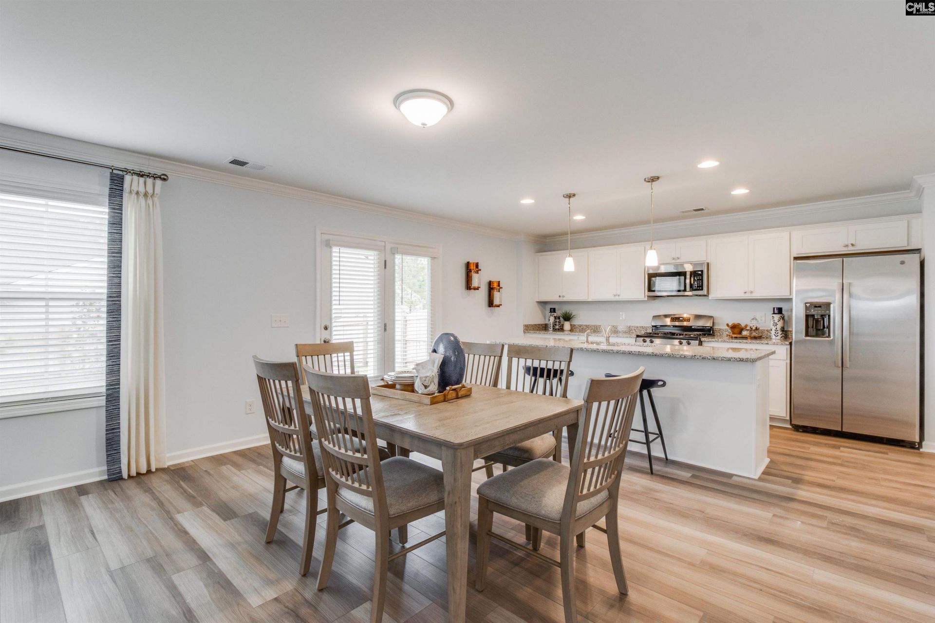 200 Dennington Drive  Photo 9