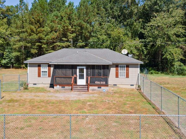 6116 Old Mullins Hwy. , Nichols, SC 29581