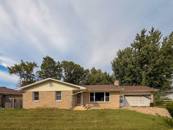 287 Nickerson Avenue, Benton Harbor, MI 49022