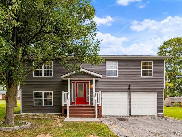 309 E Shiloh Drive , Red Bud, IL 62278