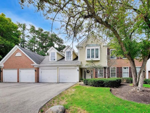 1012 Butternut Lane , Unit D, Mount Prospect, IL 60056