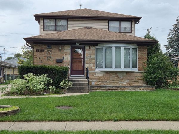8506 N Oriole Avenue, Niles, IL 60714