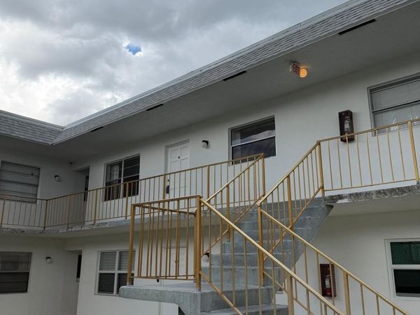 6211 SW 37TH Street, Unit 211, Davie, FL 33314