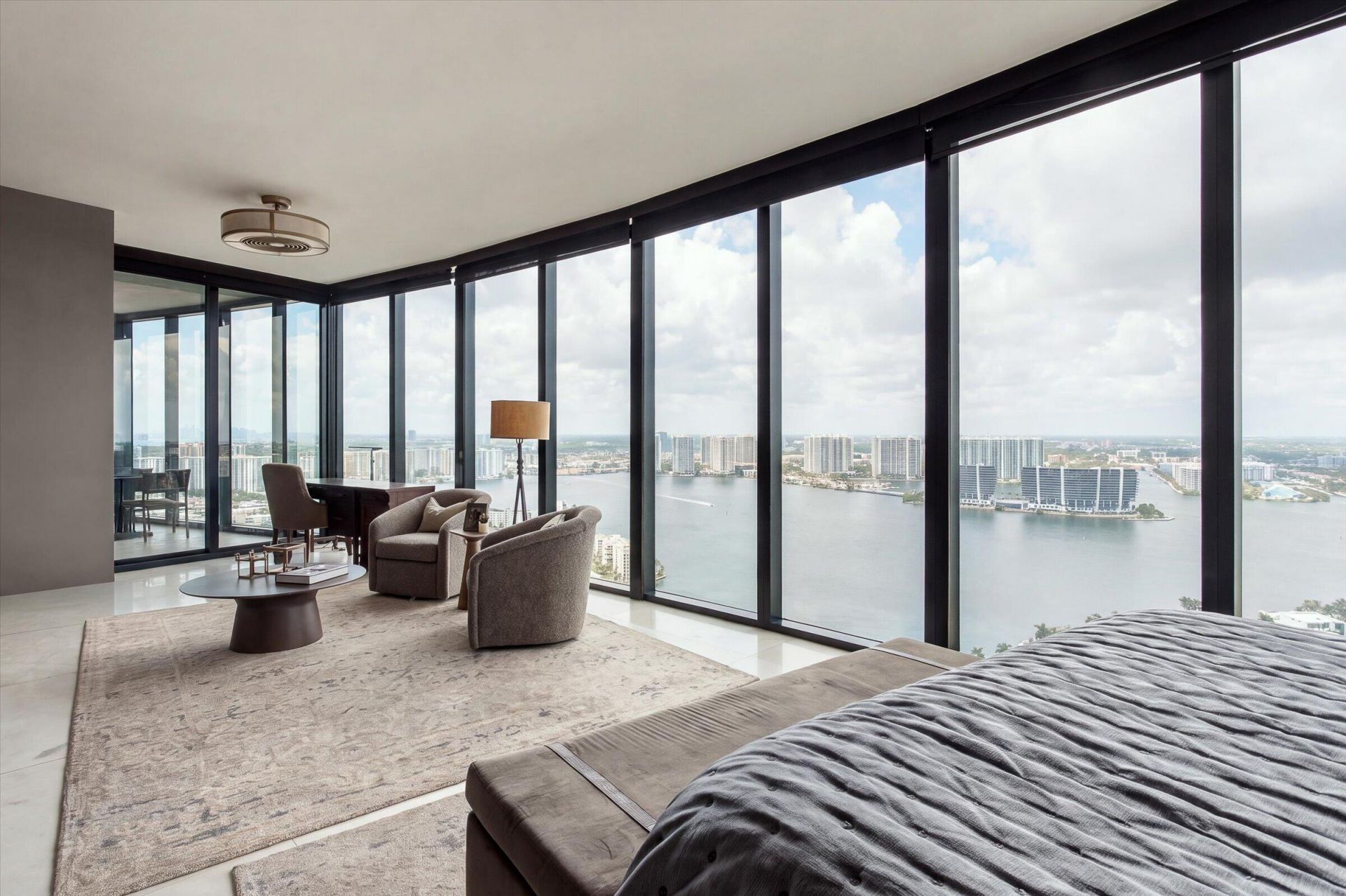 18555 Collins Avenue, Unit 3303, Sunny Isles Beach, FL 33160 Photo