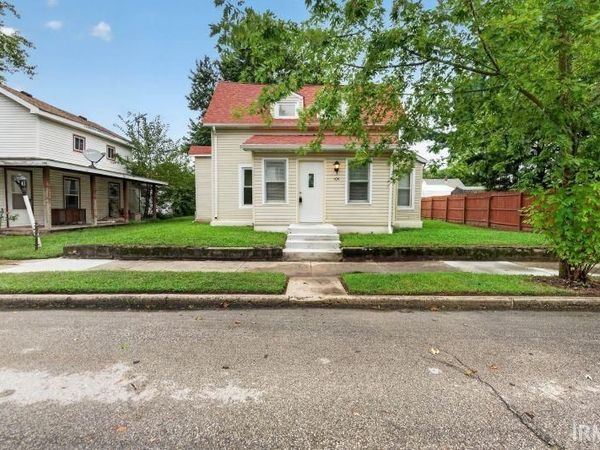 104 S Broad Street, Mooreland, IN 47360