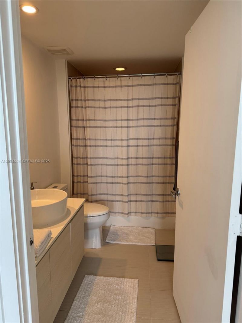 4250 Biscayne Blvd , Unit 1618, Miami, FL 33137 Photo