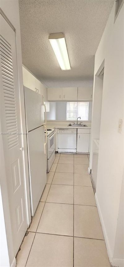 990 Coral Club Dr, Unit 990, Coral Springs, FL 33071 Photo