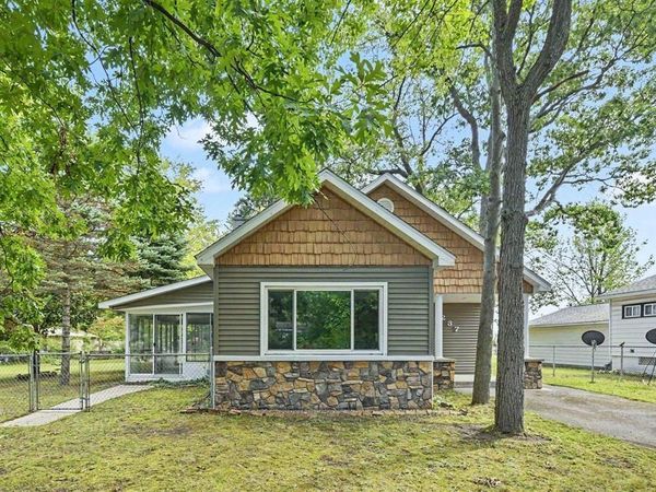 1237 Clinch Street, Traverse City, MI 49686