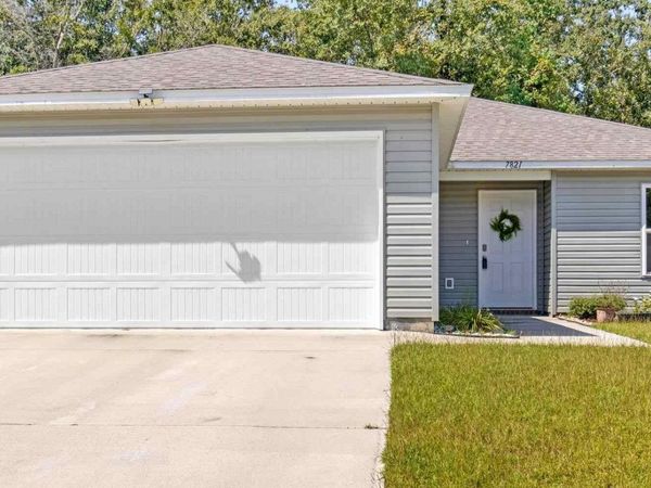 7821 Maxton Rd, Pensacola, FL 32514