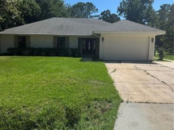 124 CHESTNUT Street , Mandeville, LA 70471