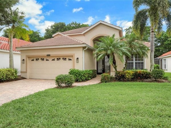 8816 Ventura WAY , NAPLES, FL 34109
