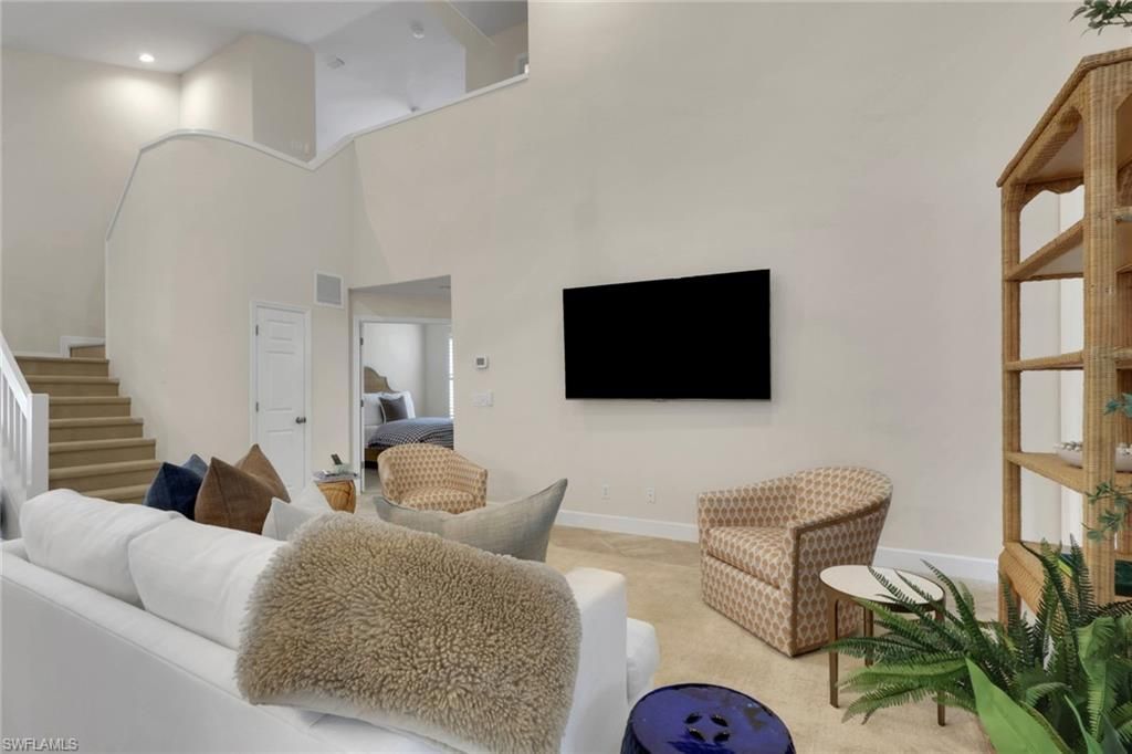 8816 Ventura Way , Naples, FL 34109 Photo