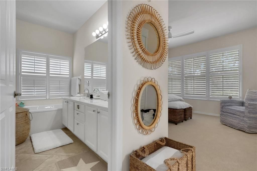 8816 Ventura Way , Naples, FL 34109 Photo