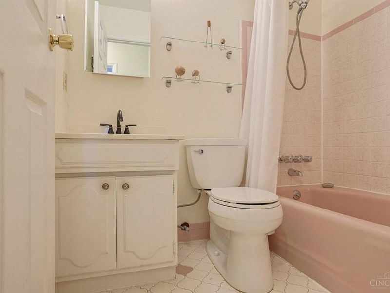 10111 Zig Zag Road, Blue Ash, OH 45242 Photo 16