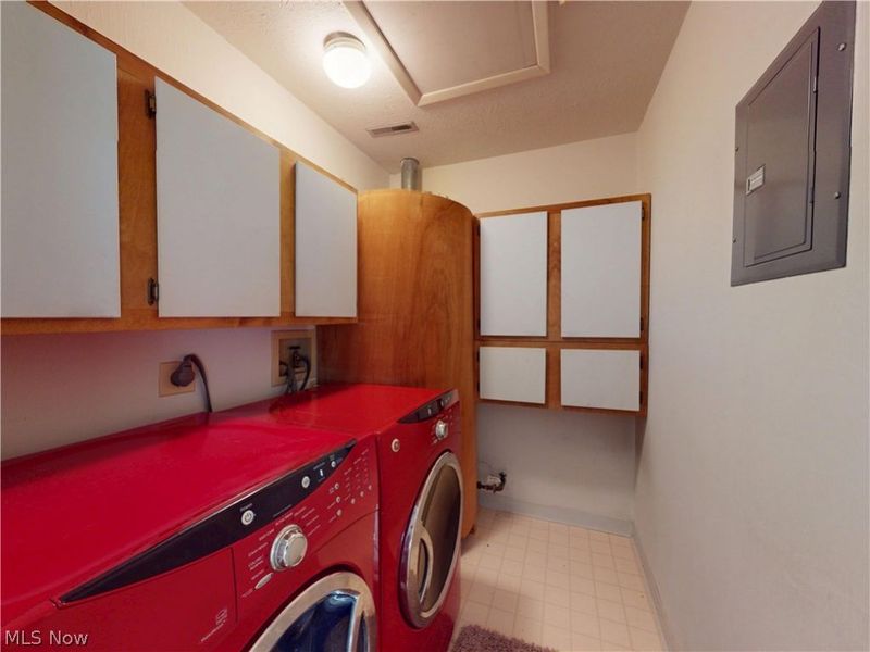 7095 Village Drive, Mentor, OH 44060 Photo 27