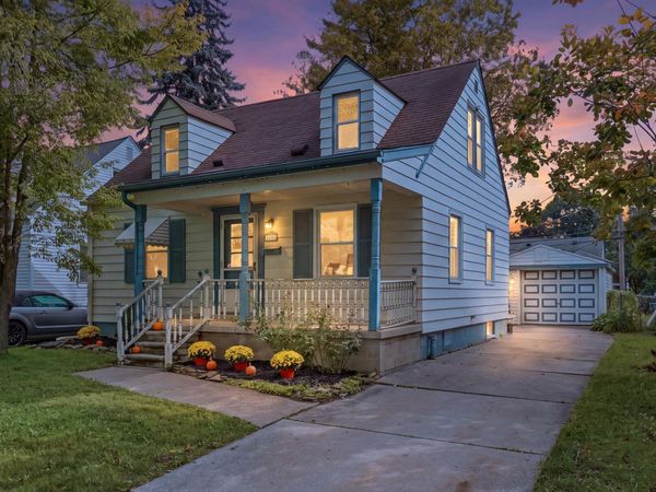 3445 Detroit Street, Dearborn, MI 48124